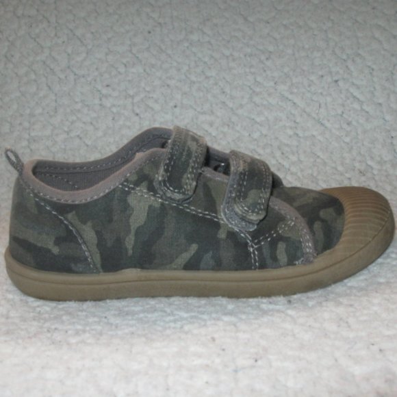 5/$30 Boys Cat & Jack Toddler Parker Shoes - Picture 9 of 10